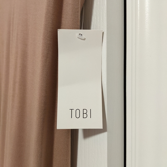 Tobi Bodycon Dress - Picture 2 of 5